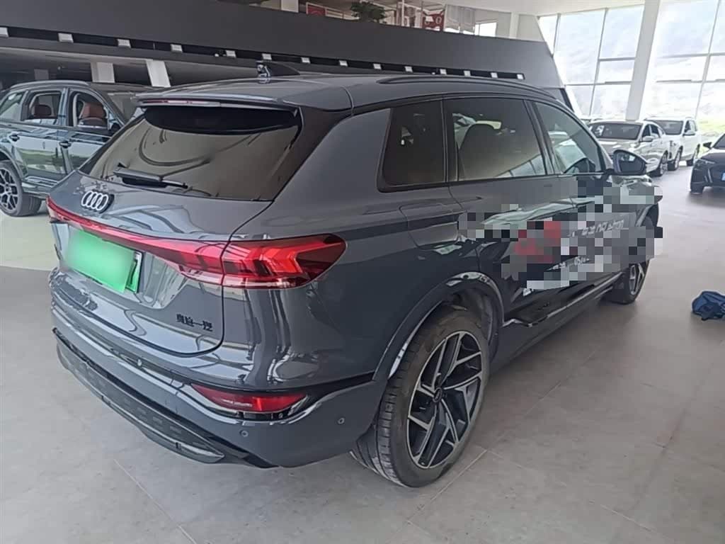 2025 Audi Q6L e-tron 银灰色, 13,200 km, China export – photo 7