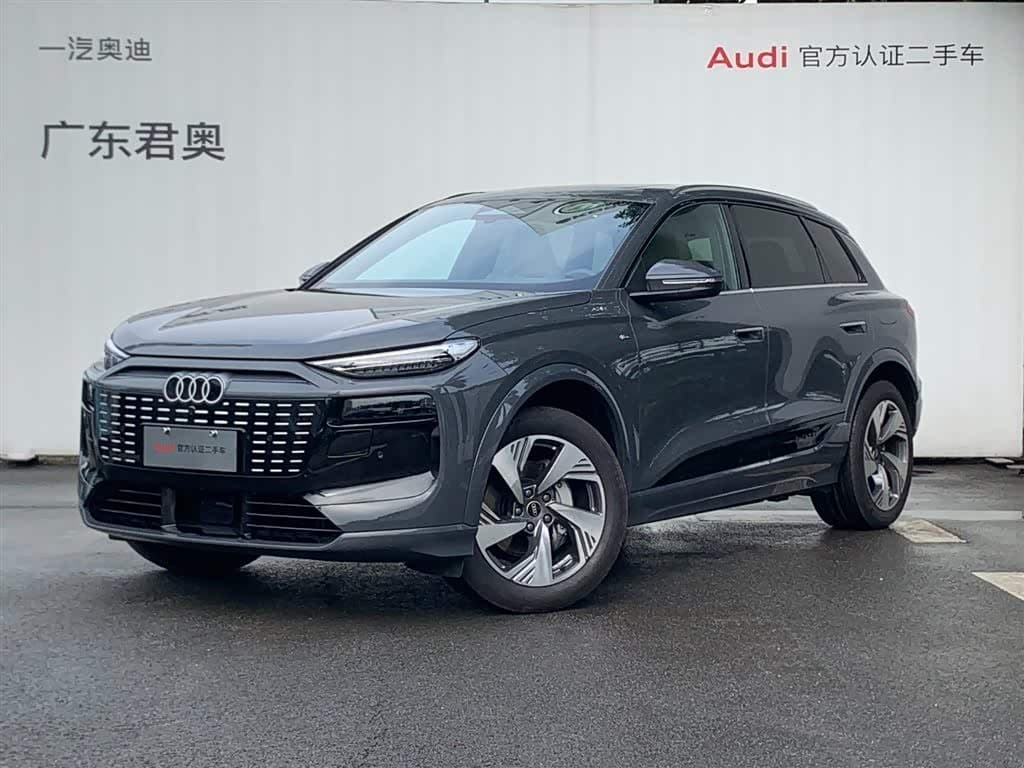 2025 Audi Q6L e-tron 银灰色, 100 km, China export – photo 1