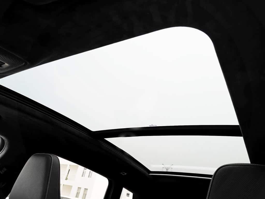2025 Audi Q6L e-tron White, 6,900 km, China export – photo 18
