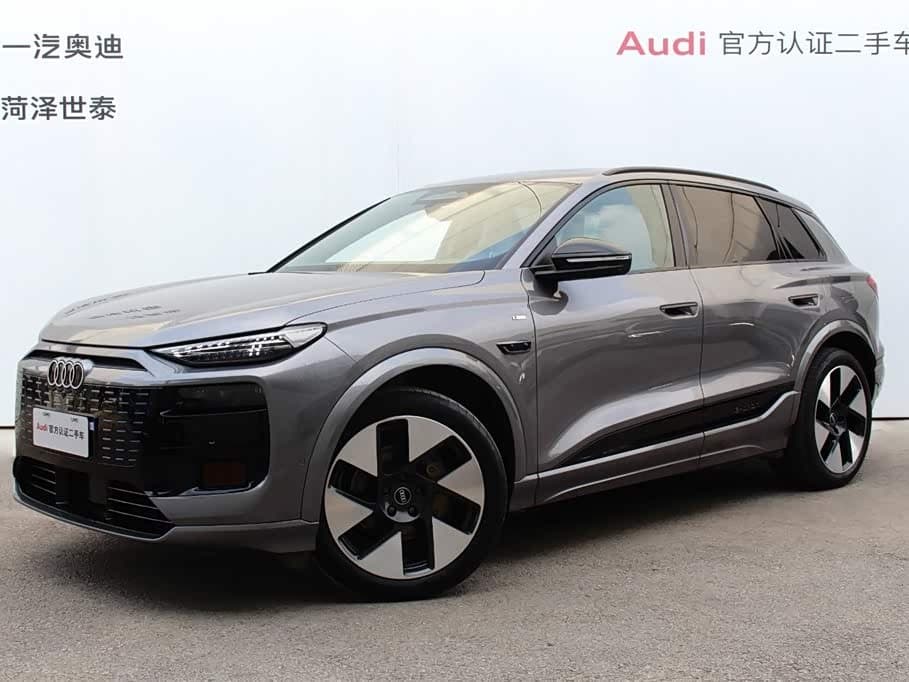 2025 Audi Q6L e-tron 银灰色, 9,800 km, China export – photo 1