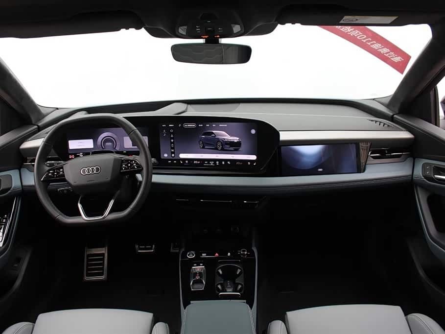 2025 Audi Q6L e-tron Blue, 5,600 km, China export – photo 6