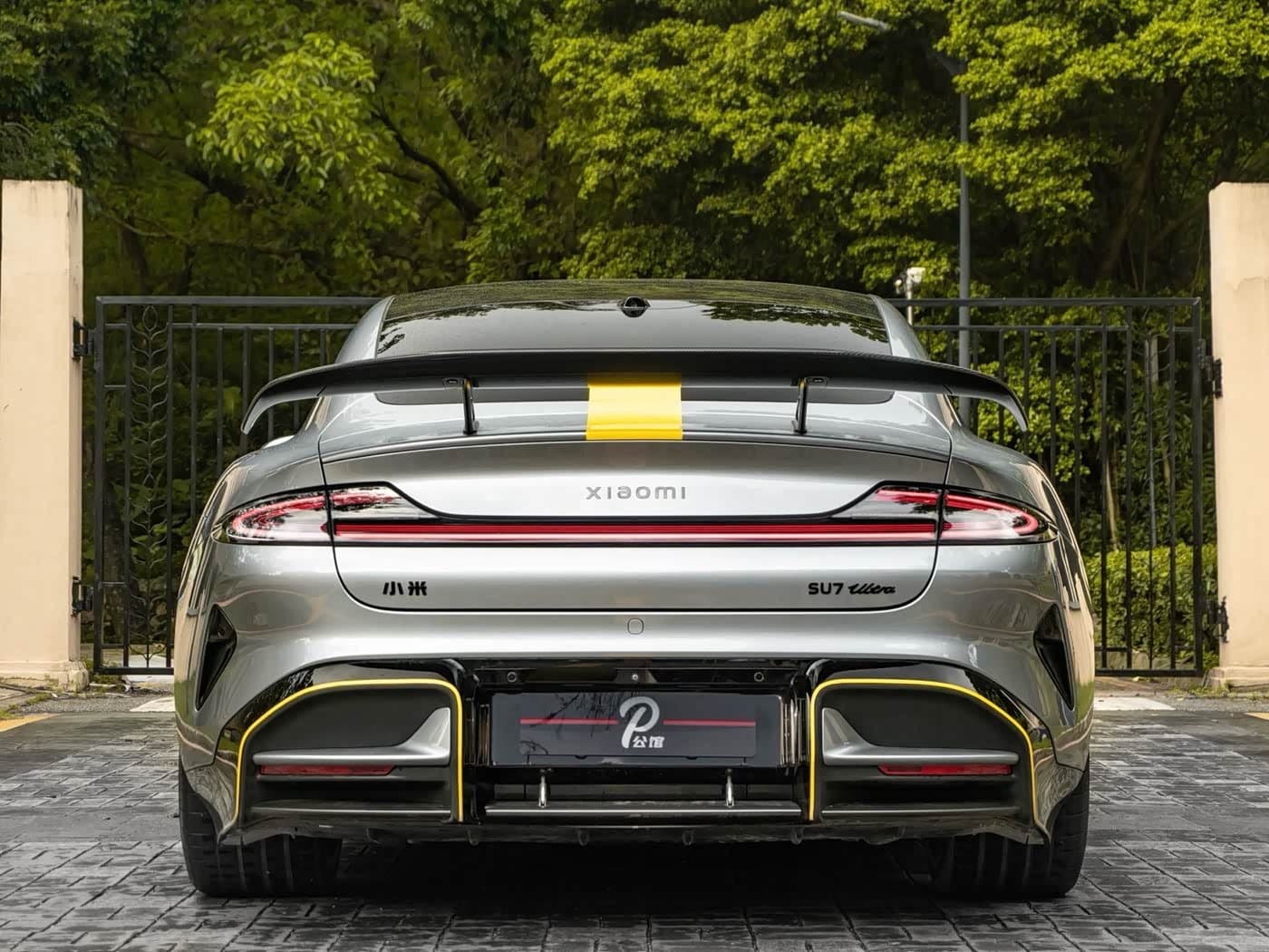 2025 Xiaomi Auto Xiaomi SU7 Ultra 银灰色, 2,000 km, China export – photo 5