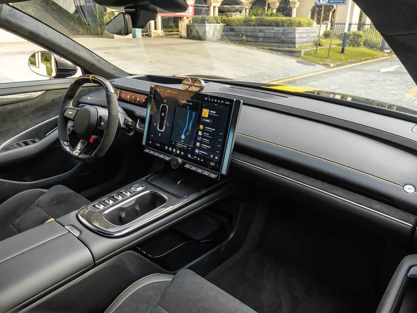 2025 Xiaomi Auto Xiaomi SU7 Ultra 银灰色, 2,000 km, China export – photo 14