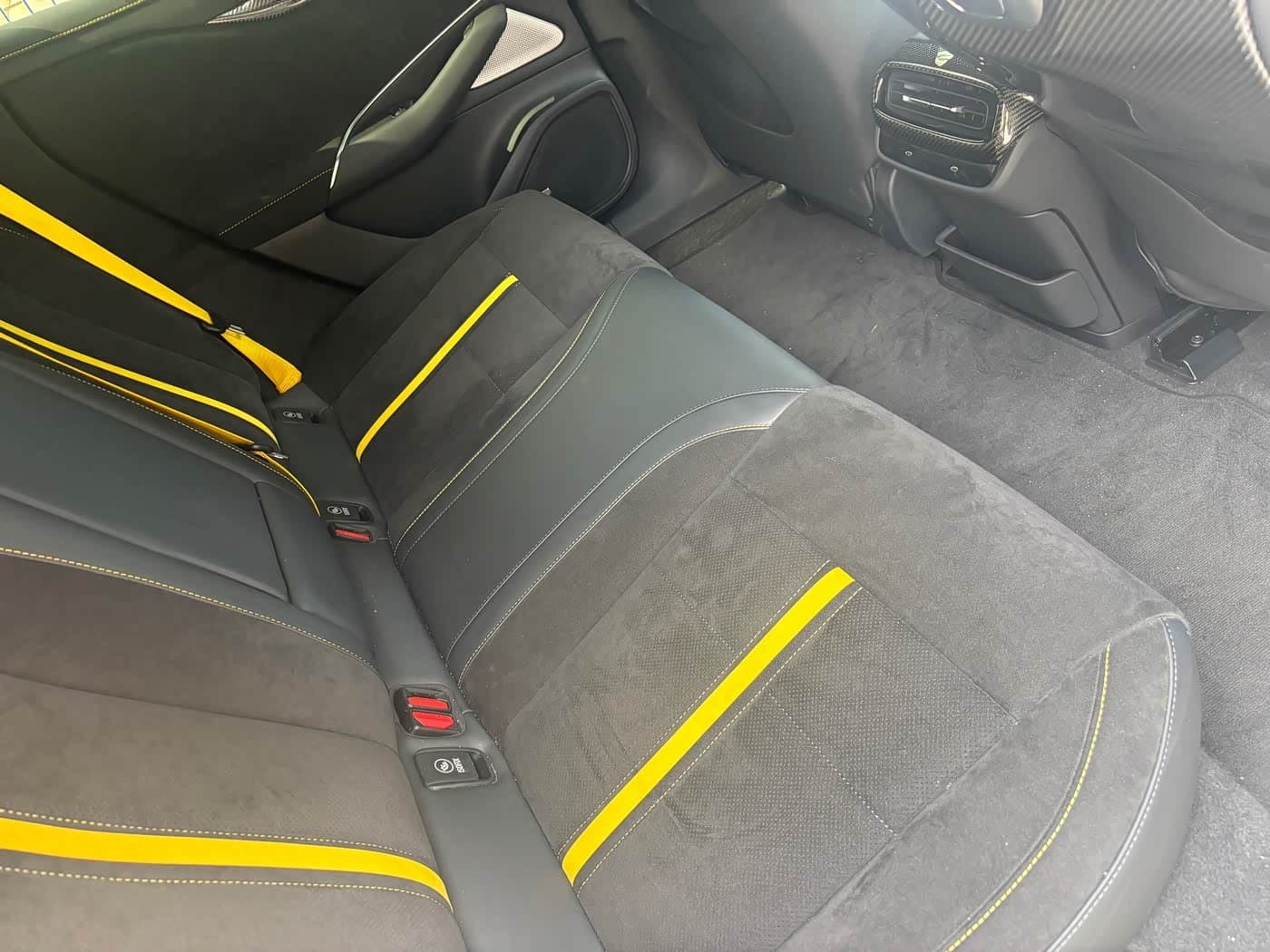 2025 Xiaomi Auto Xiaomi SU7 Ultra 银灰色, 30,000 km, China export – photo 11