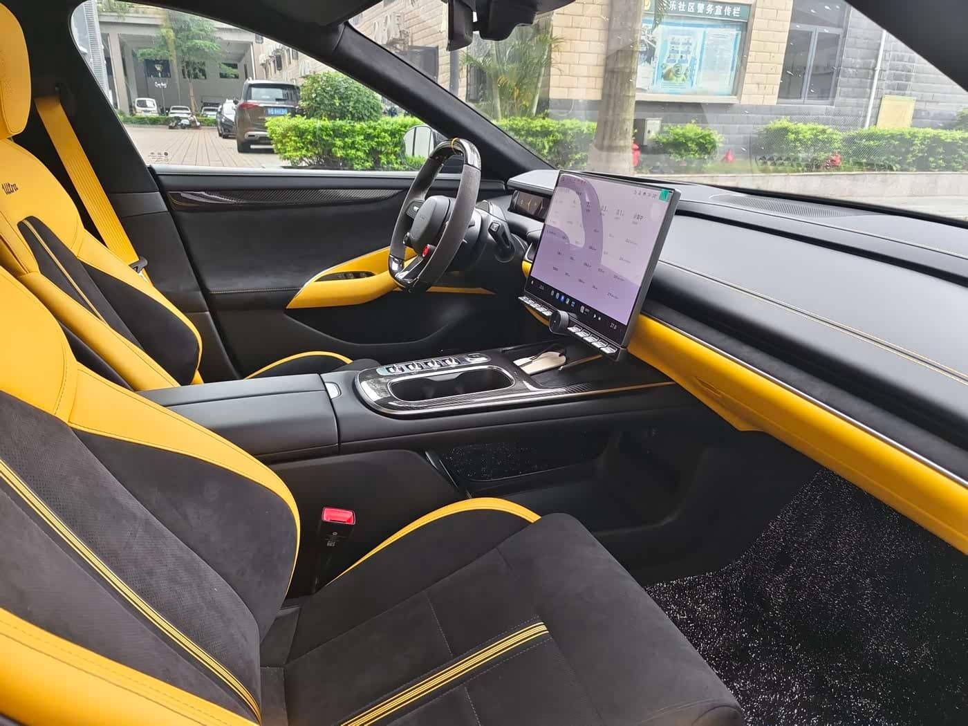 2025 Xiaomi Auto Xiaomi SU7 Ultra 银灰色, 7,000 km, China export – photo 4