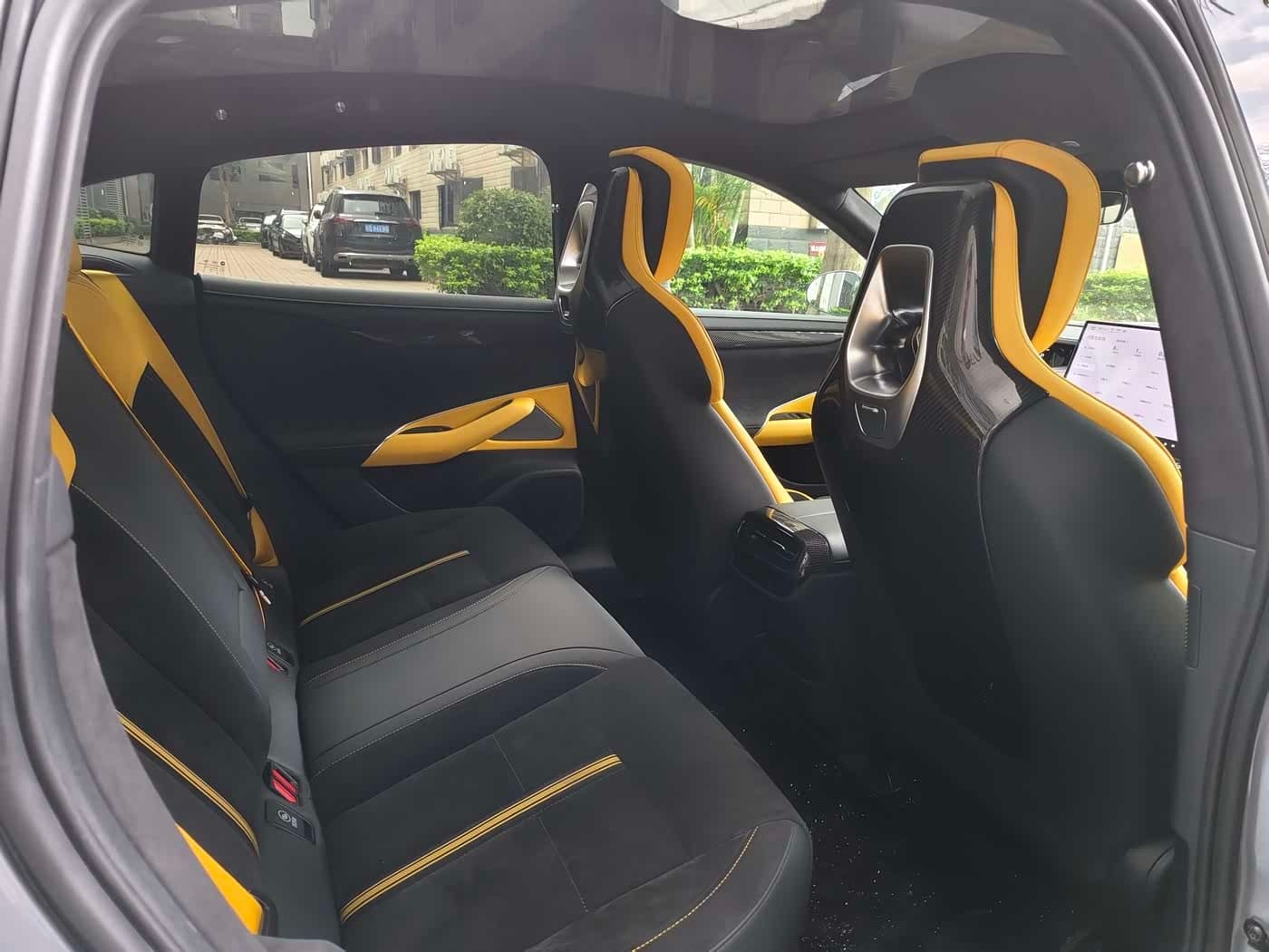 2025 Xiaomi Auto Xiaomi SU7 Ultra 银灰色, 7,000 km, China export – photo 5