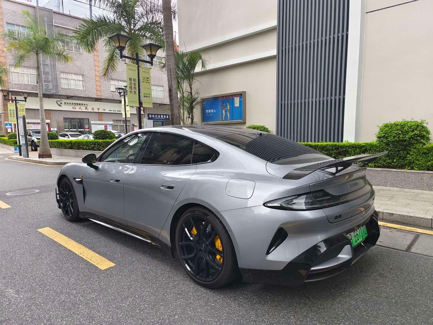 2025 Xiaomi Auto Xiaomi SU7 Ultra 银灰色, 7,000 km, China export – photo 8