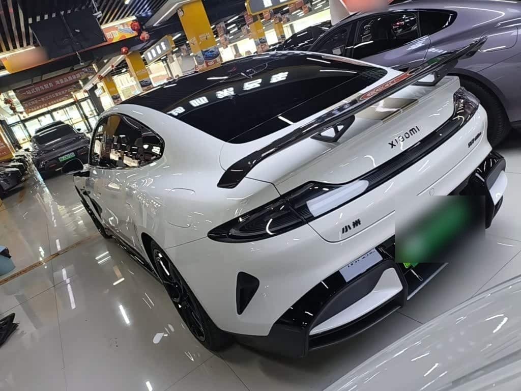 2025 Xiaomi Auto Xiaomi SU7 Ultra White, 6,700 km, China export – photo 5