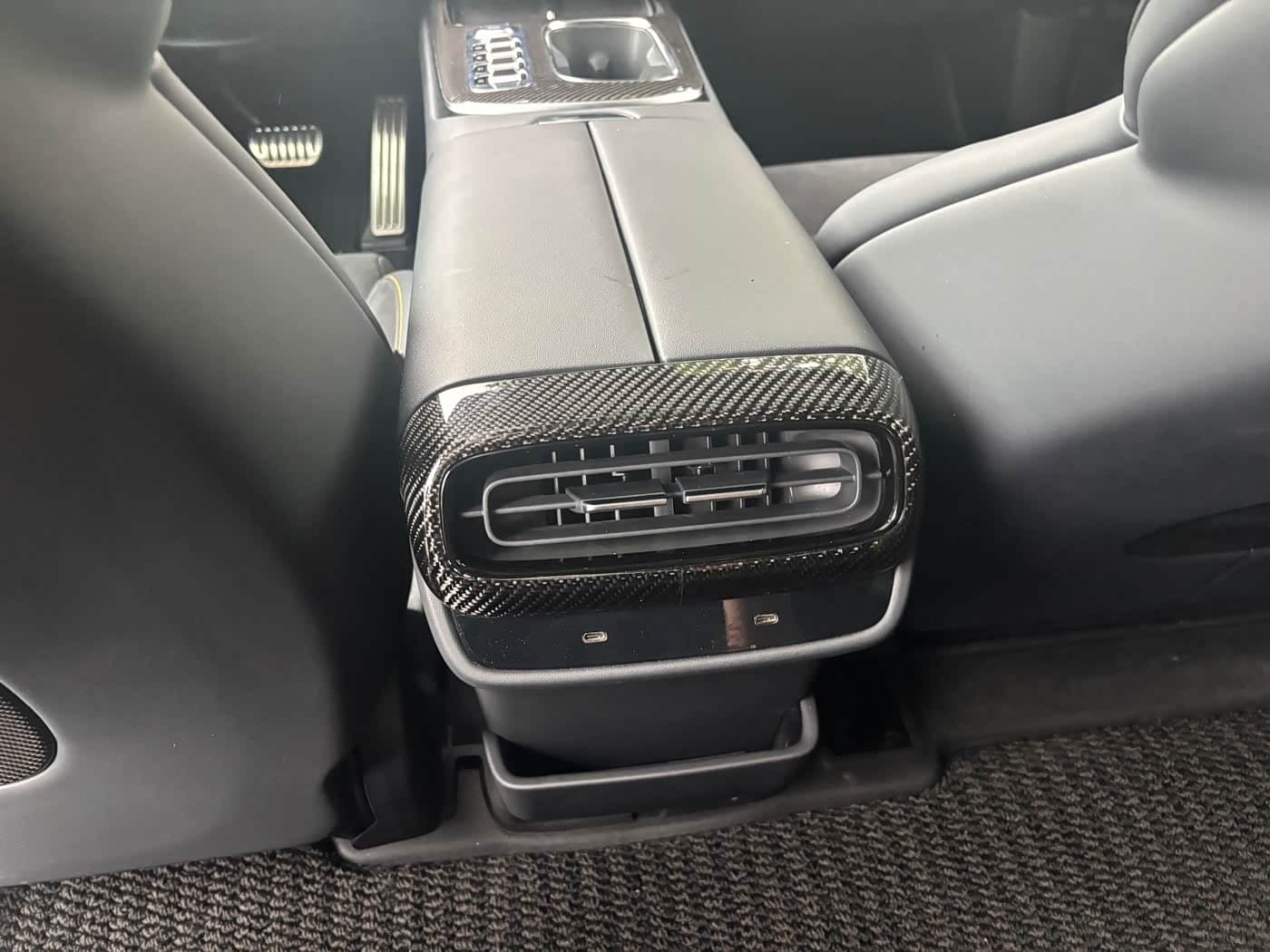 2025 Xiaomi Auto Xiaomi SU7 Ultra 银灰色, 30,000 km, China export – photo 10