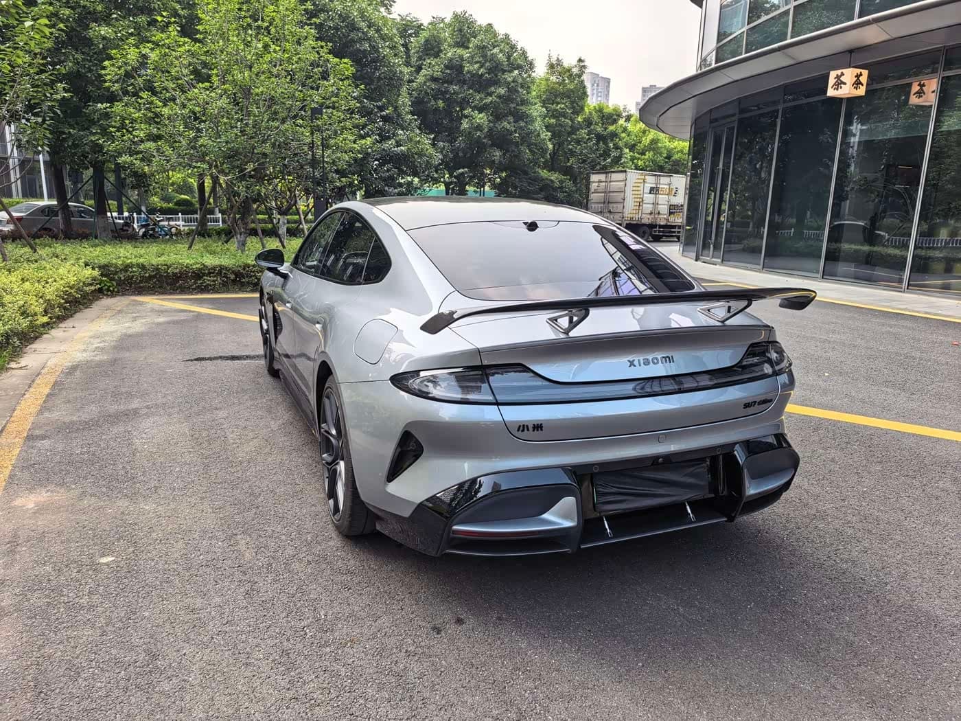 2025 Xiaomi Auto Xiaomi SU7 Ultra 银灰色, 8,700 km, China export – photo 15