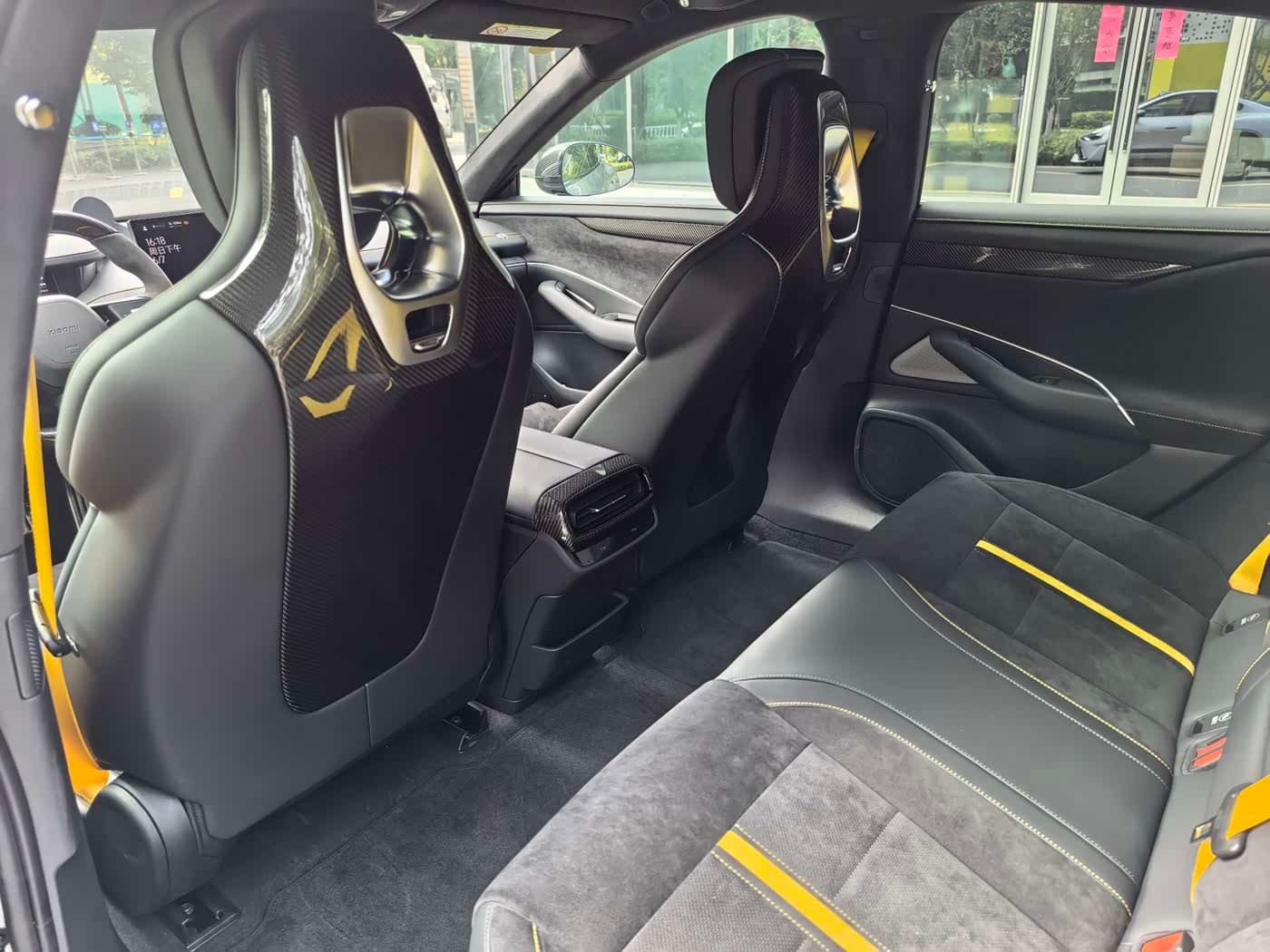2025 Xiaomi Auto Xiaomi SU7 Ultra 银灰色, 8,700 km, China export – photo 13