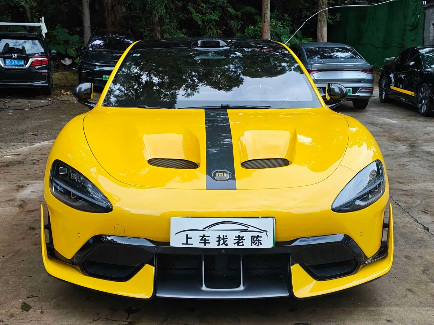 2025 Xiaomi Auto Xiaomi SU7 Ultra Yellow, 23,000 km, China export – photo 2