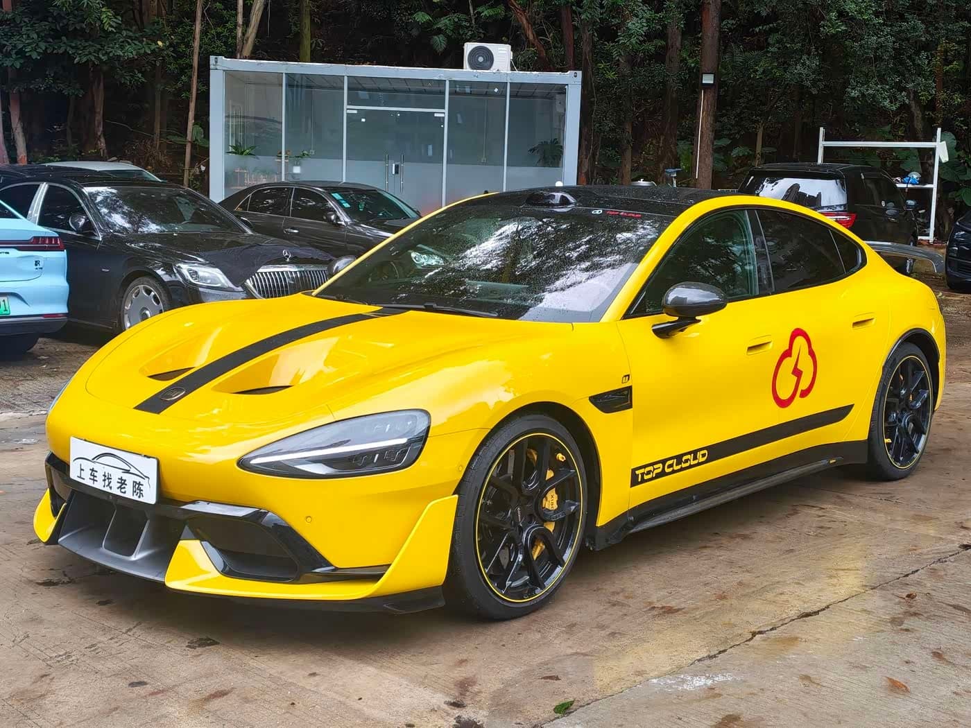 2025 Xiaomi Auto Xiaomi SU7 Ultra Yellow, 23,000 km, China export – photo 1