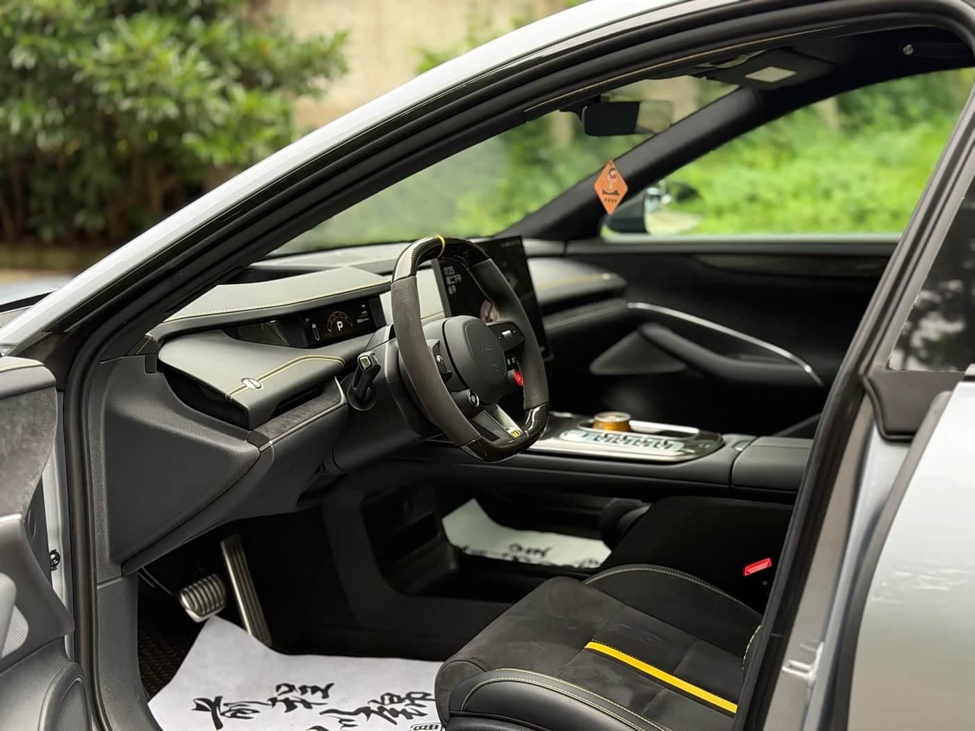 2025 Xiaomi Auto Xiaomi SU7 Ultra 银灰色, 30,000 km, China export – photo 5