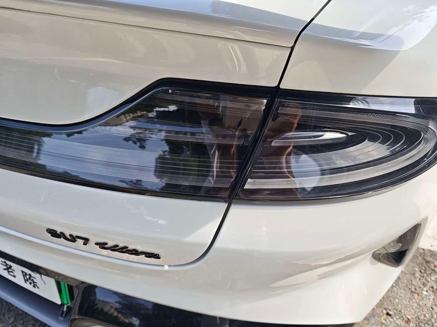 2025 Xiaomi Auto Xiaomi SU7 Ultra White, 35,200 km, China export – photo 12