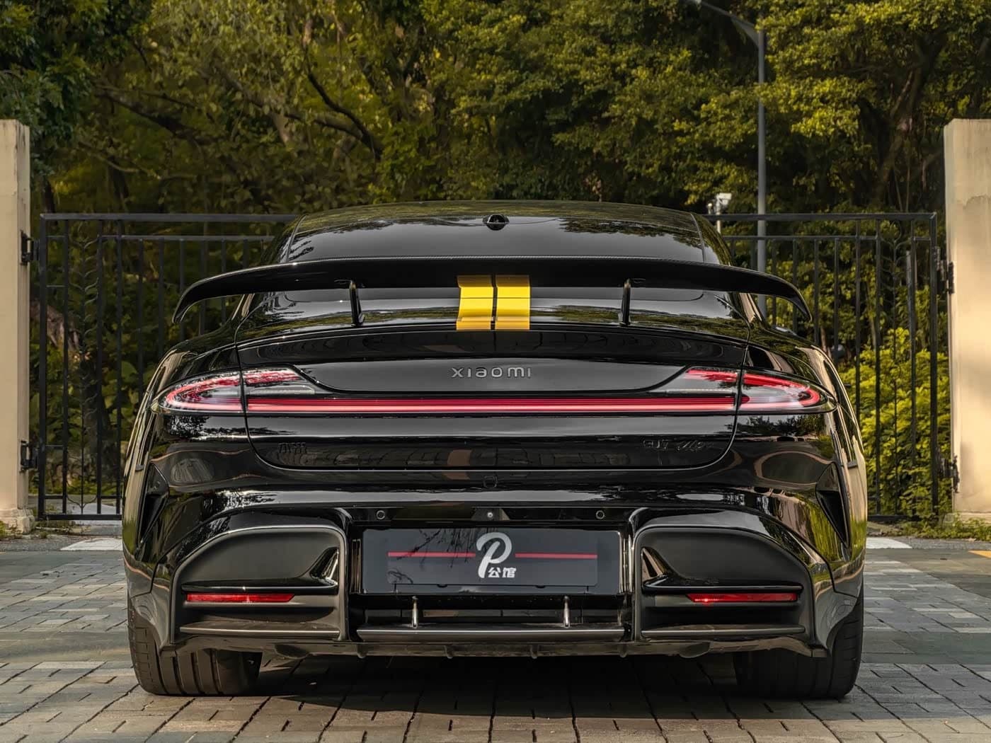 2025 Xiaomi Auto Xiaomi SU7 Ultra Black, 3,000 km, China export – photo 5