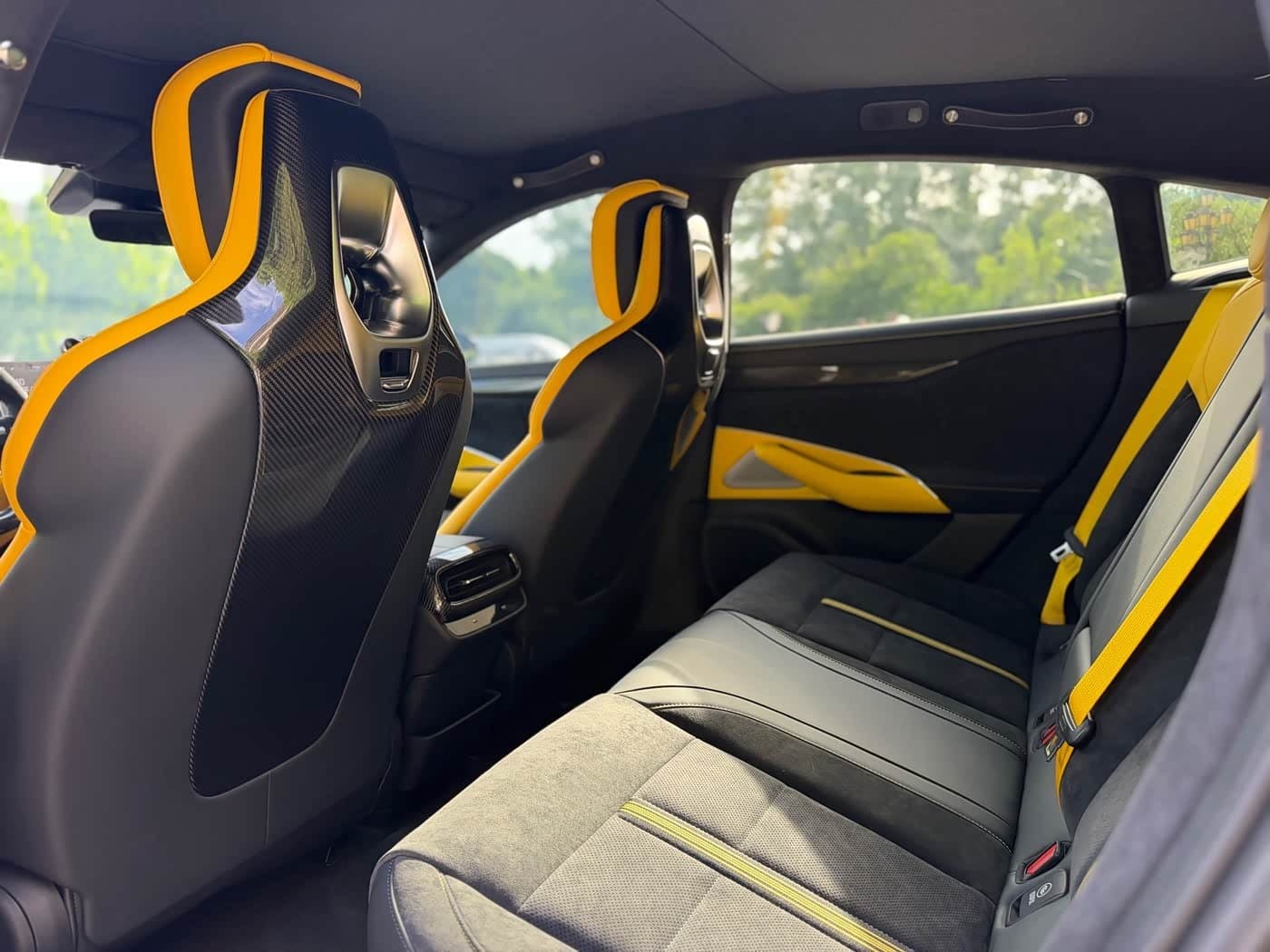 2025 Xiaomi Auto Xiaomi SU7 Ultra Green, 900 km, China export – photo 8