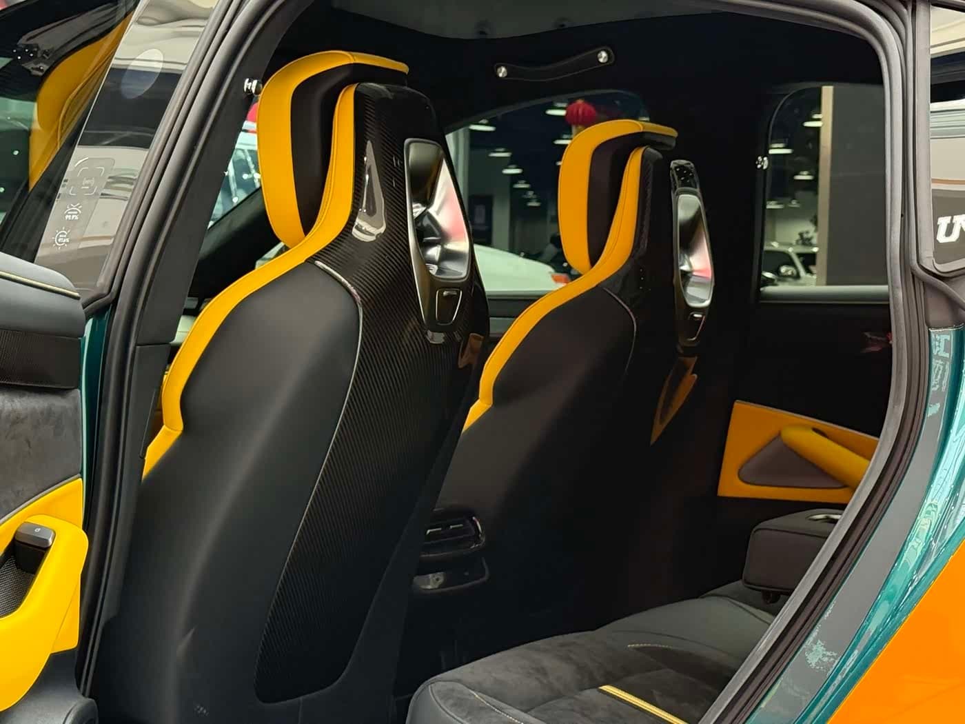 2025 Xiaomi Auto Xiaomi SU7 Ultra Green, 7,000 km, China export – photo 6