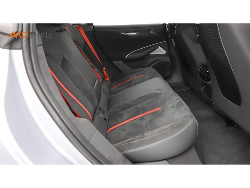 2025 Xiaomi Auto Xiaomi SU7 Ultra 银灰色, 28,000 km, China export – photo 8