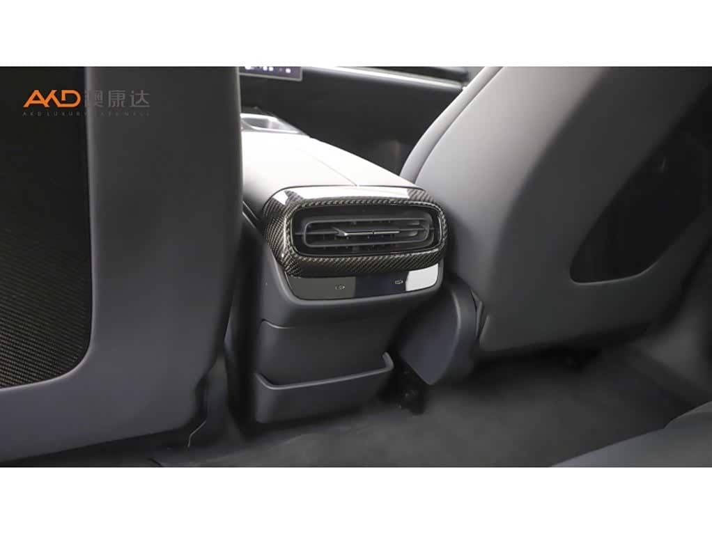 2025 Xiaomi Auto Xiaomi SU7 Ultra 银灰色, 28,000 km, China export – photo 9