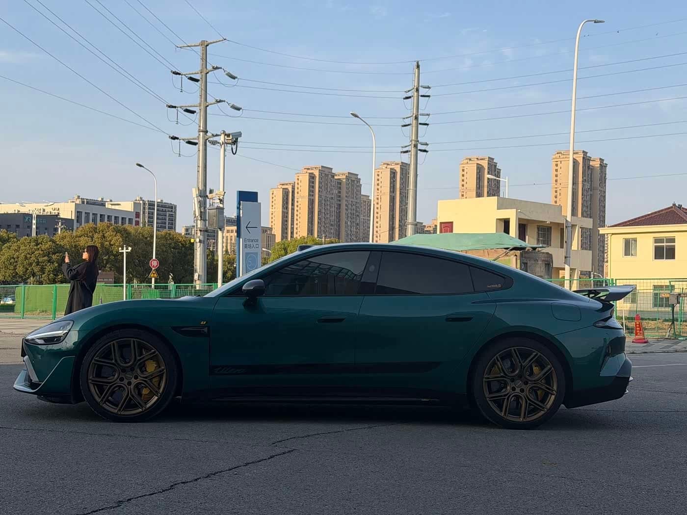 2025 Xiaomi Auto Xiaomi SU7 Ultra Green, 17,000 km, China export – photo 4