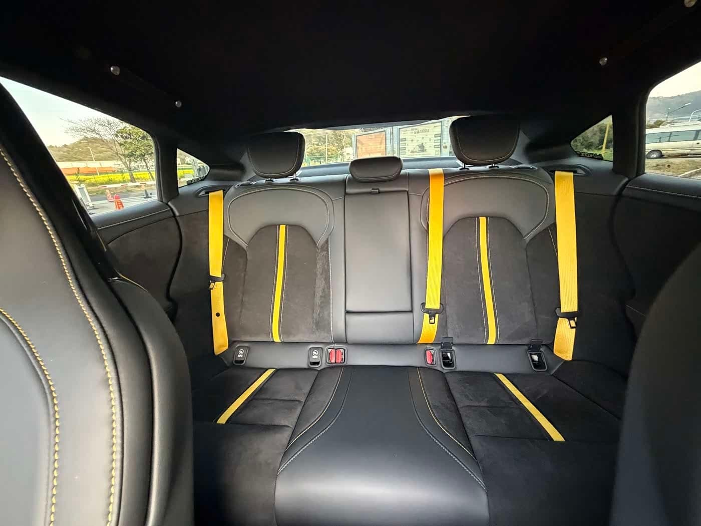 2025 Xiaomi Auto Xiaomi SU7 Ultra Green, 17,000 km, China export – photo 15