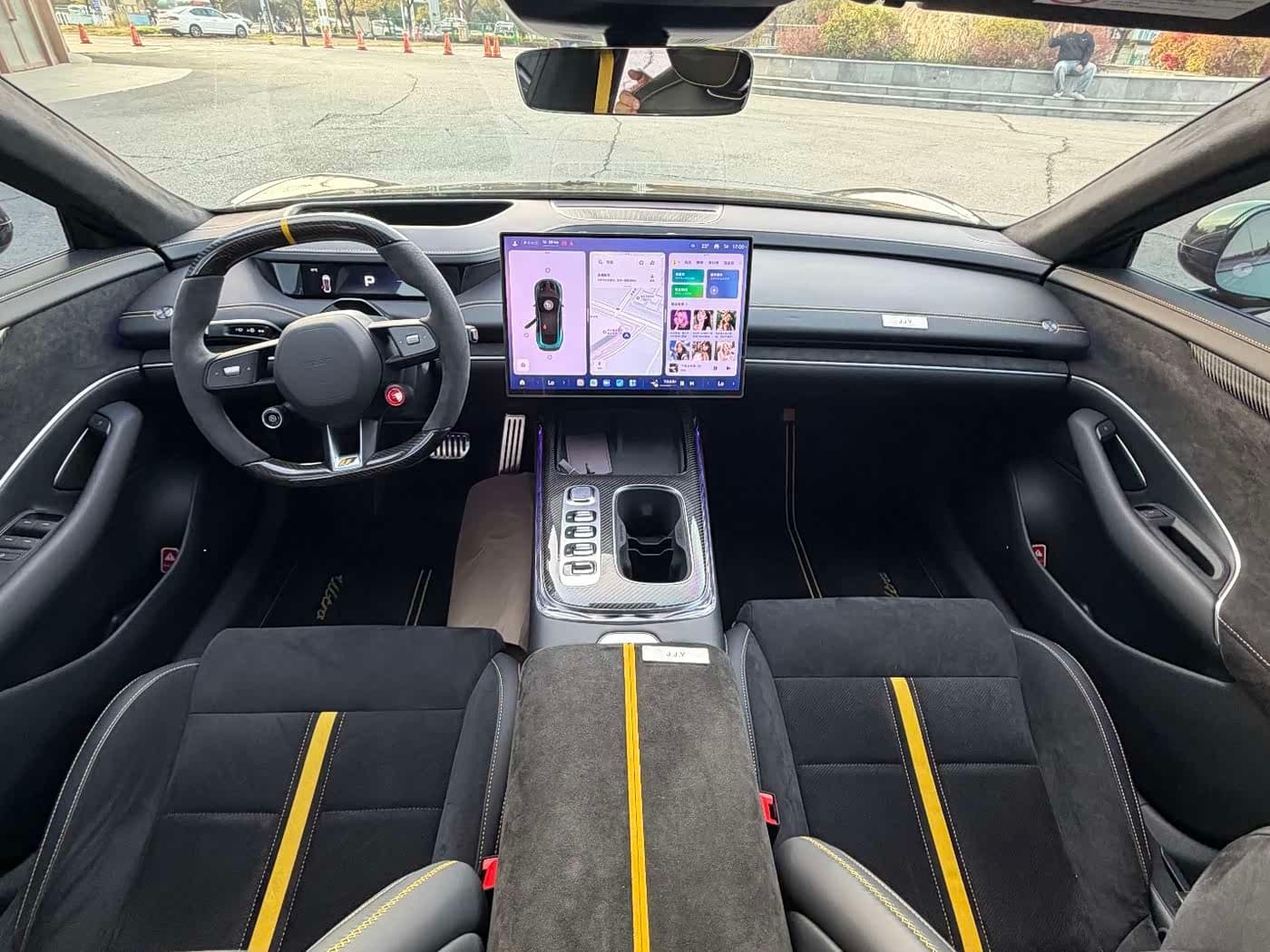 2025 Xiaomi Auto Xiaomi SU7 Ultra Green, 17,000 km, China export – photo 12