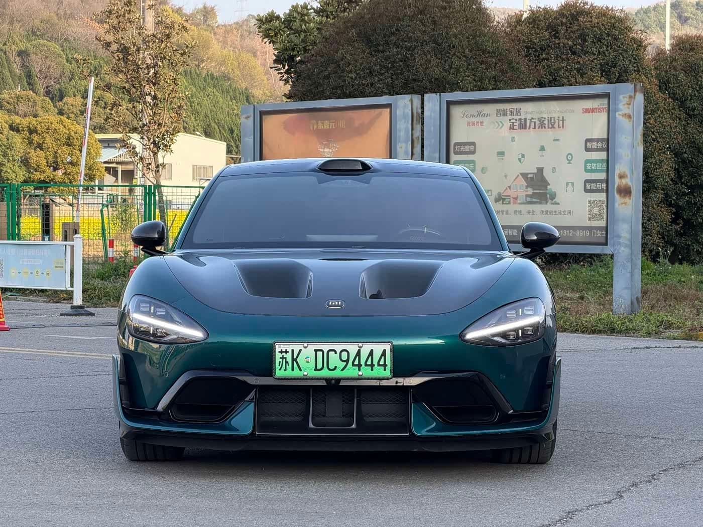 2025 Xiaomi Auto Xiaomi SU7 Ultra Green, 17,000 km, China export – photo 3