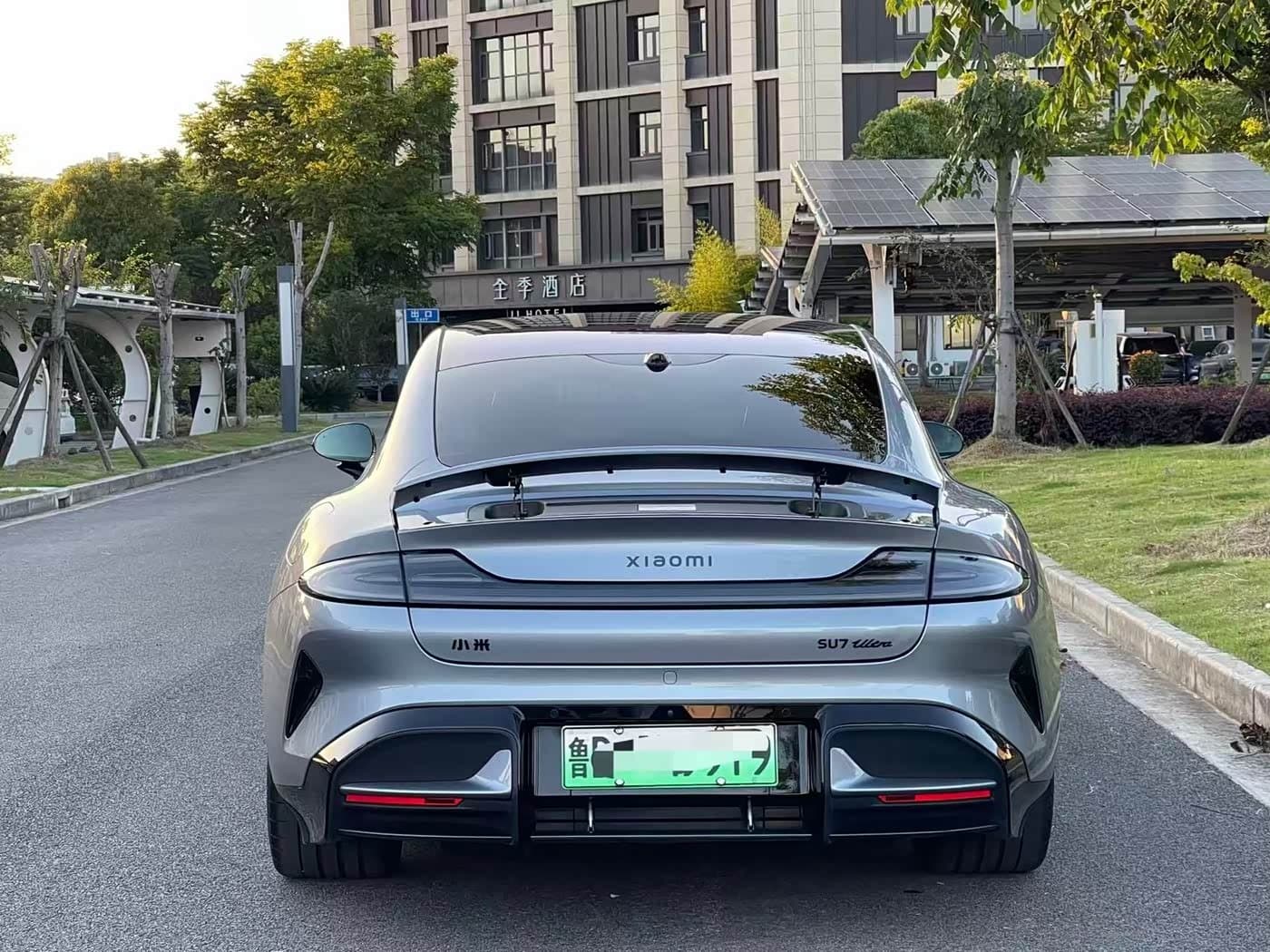 2025 Xiaomi Auto Xiaomi SU7 Ultra 银灰色, 15,000 km, China export – photo 10
