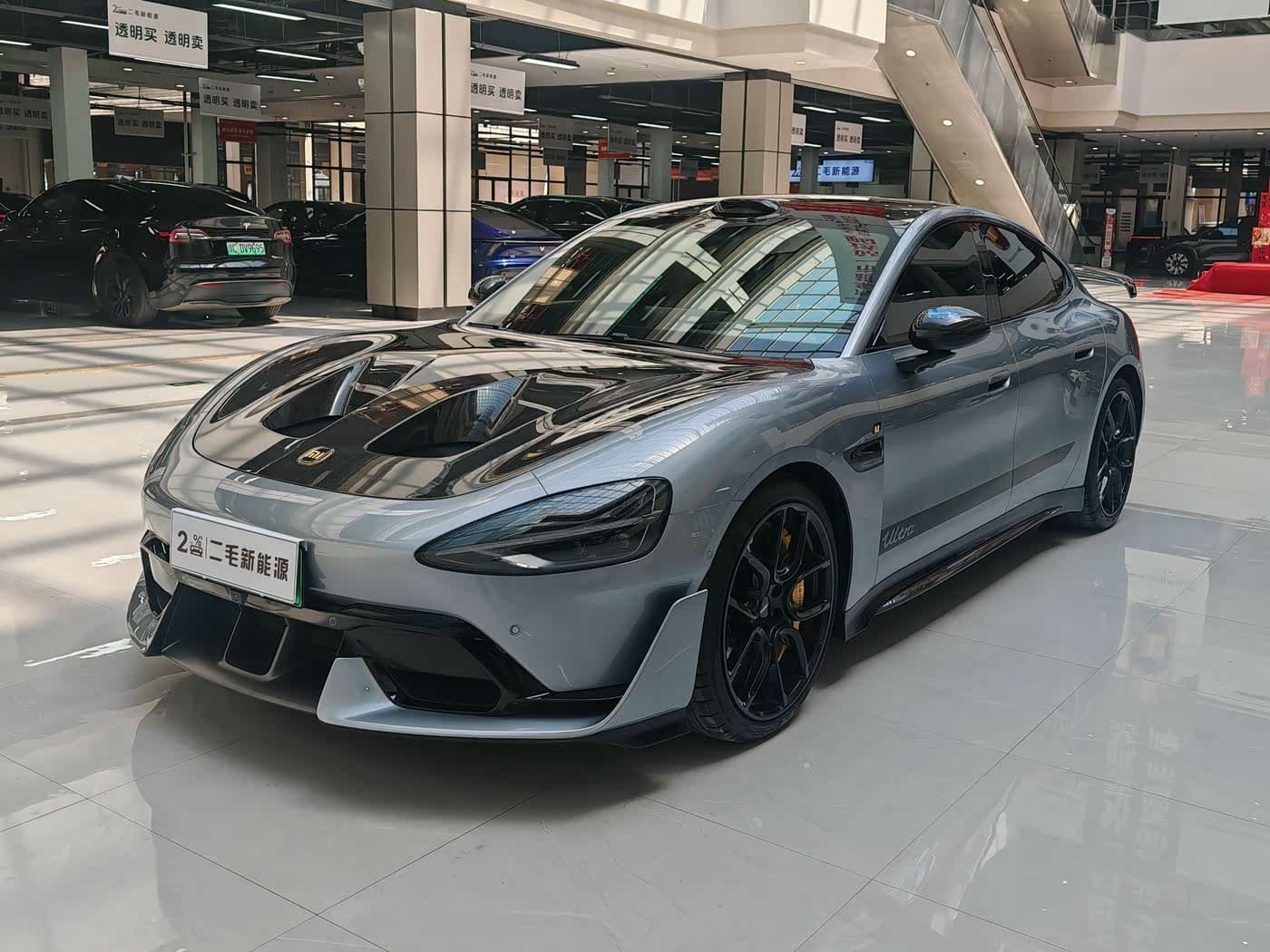 2025 Xiaomi Auto Xiaomi SU7 Ultra 银灰色, 4,000 km, China export – photo 1