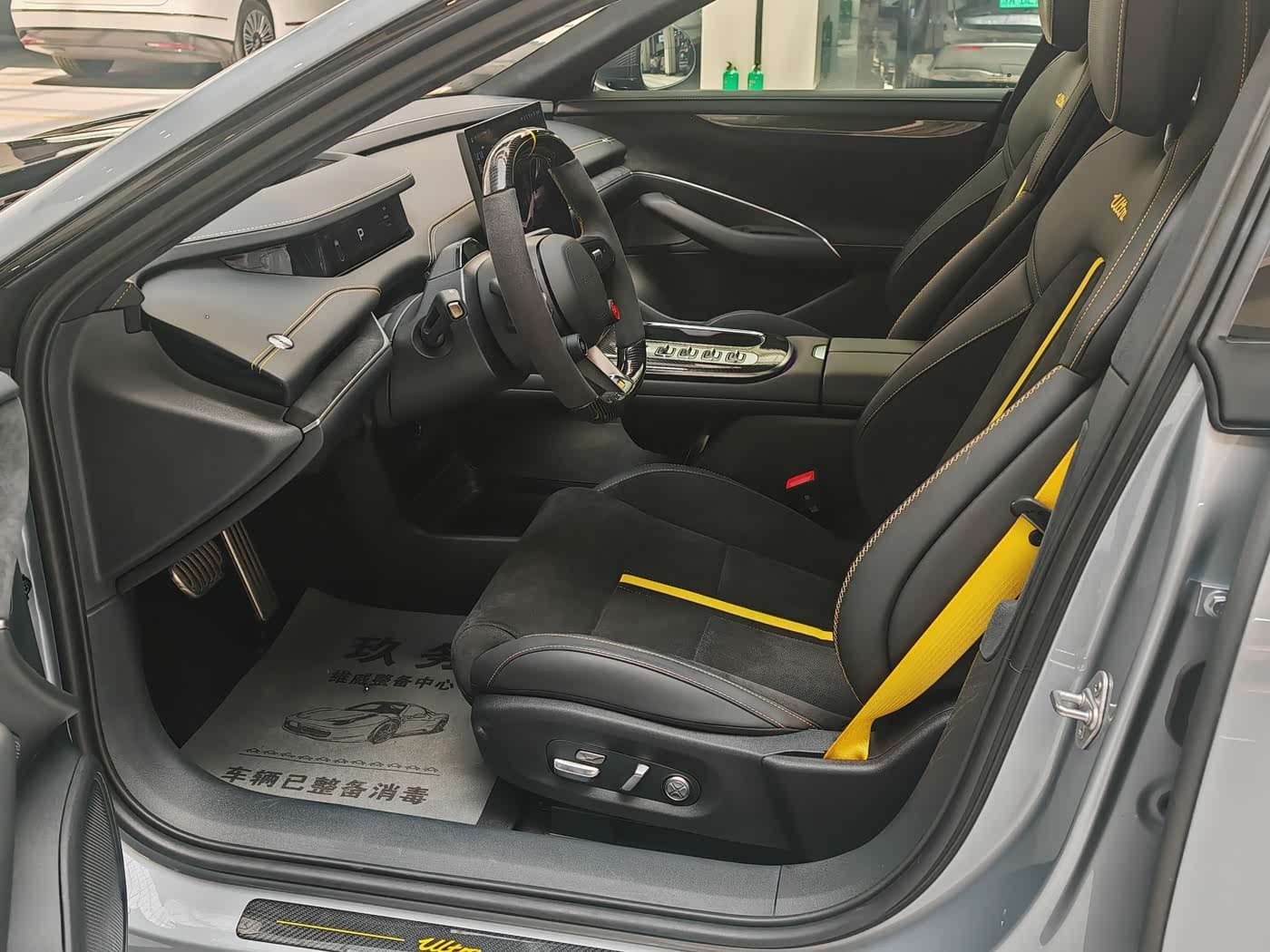 2025 Xiaomi Auto Xiaomi SU7 Ultra 银灰色, 4,000 km, China export – photo 8