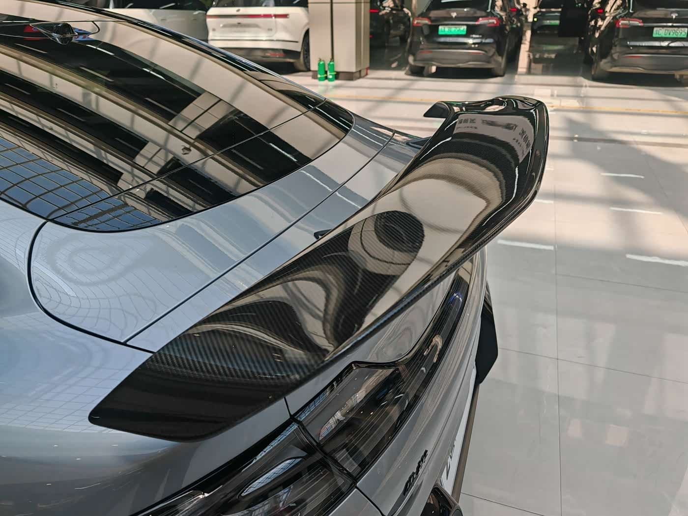 2025 Xiaomi Auto Xiaomi SU7 Ultra 银灰色, 4,000 km, China export – photo 15