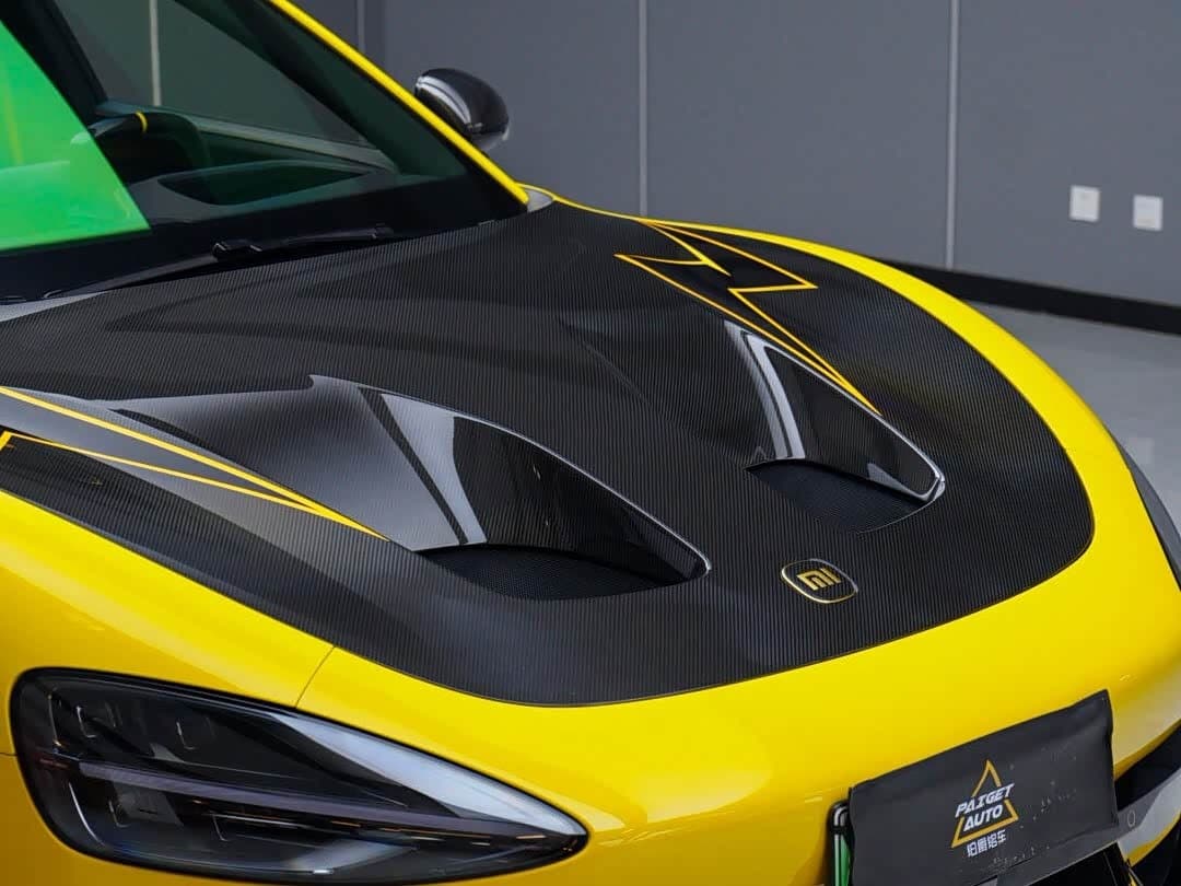 2025 Xiaomi Auto Xiaomi SU7 Ultra Yellow, 2,600 km, China export – photo 3