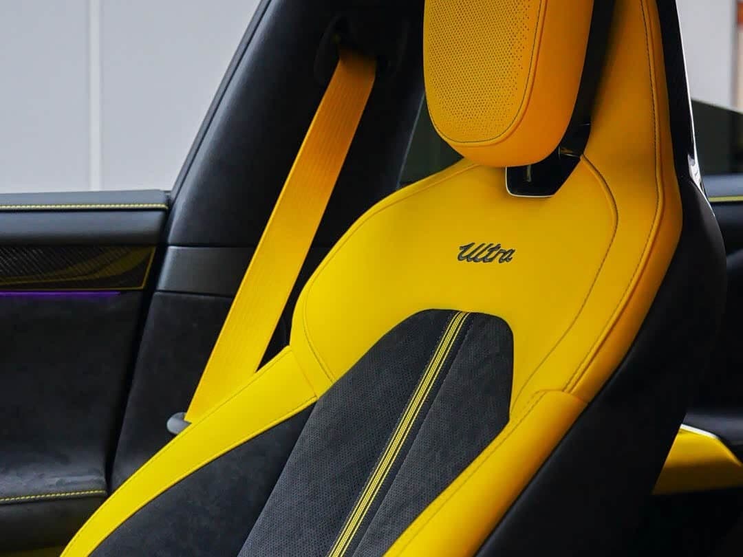 2025 Xiaomi Auto Xiaomi SU7 Ultra Yellow, 2,600 km, China export – photo 14