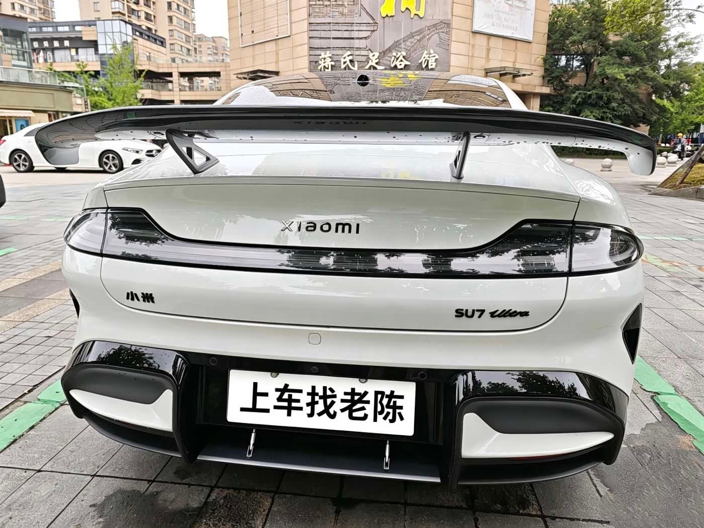 2025 Xiaomi Auto Xiaomi SU7 Ultra White, 17,000 km, China export – photo 5