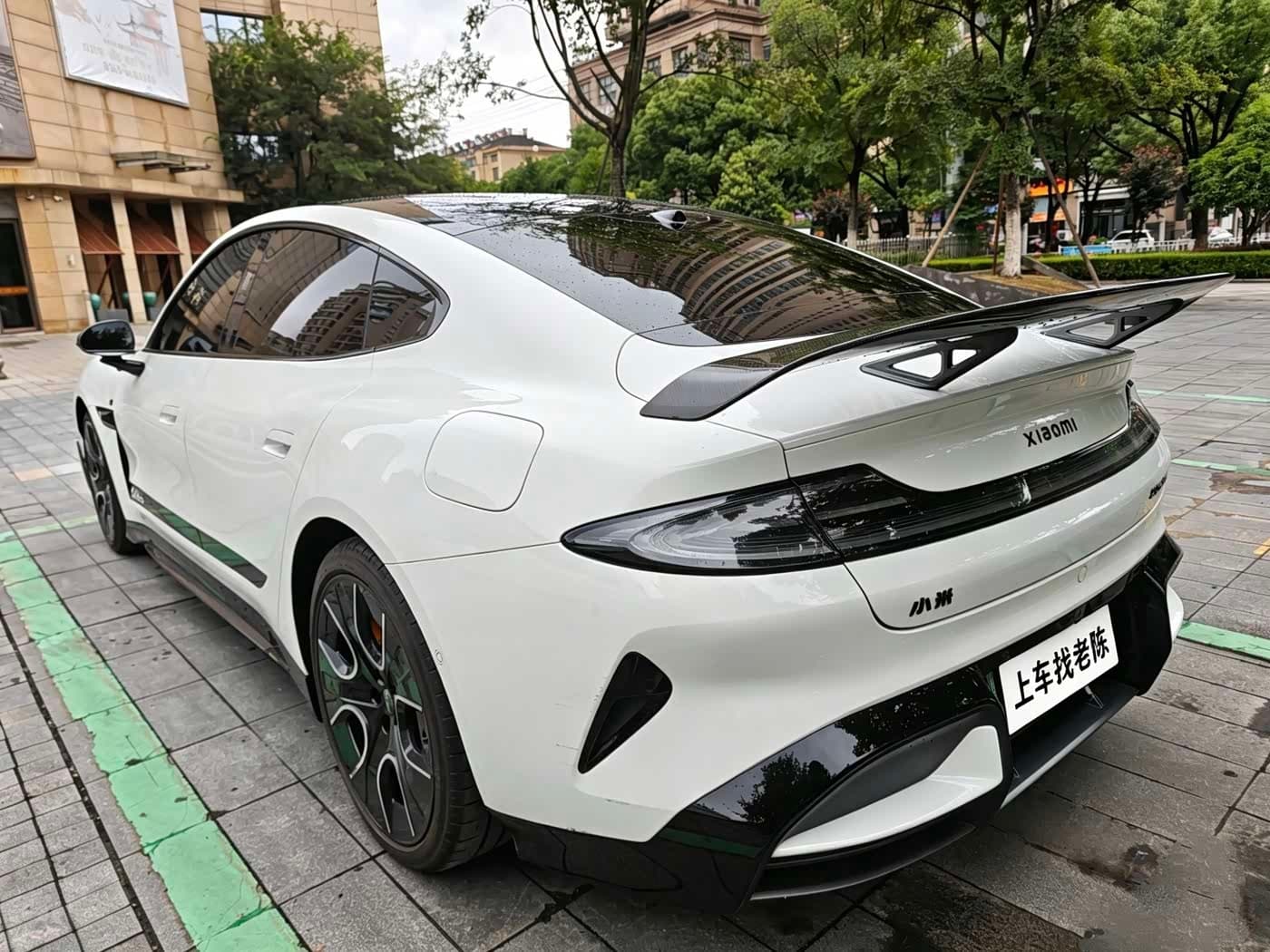 2025 Xiaomi Auto Xiaomi SU7 Ultra White, 17,000 km, China export – photo 6