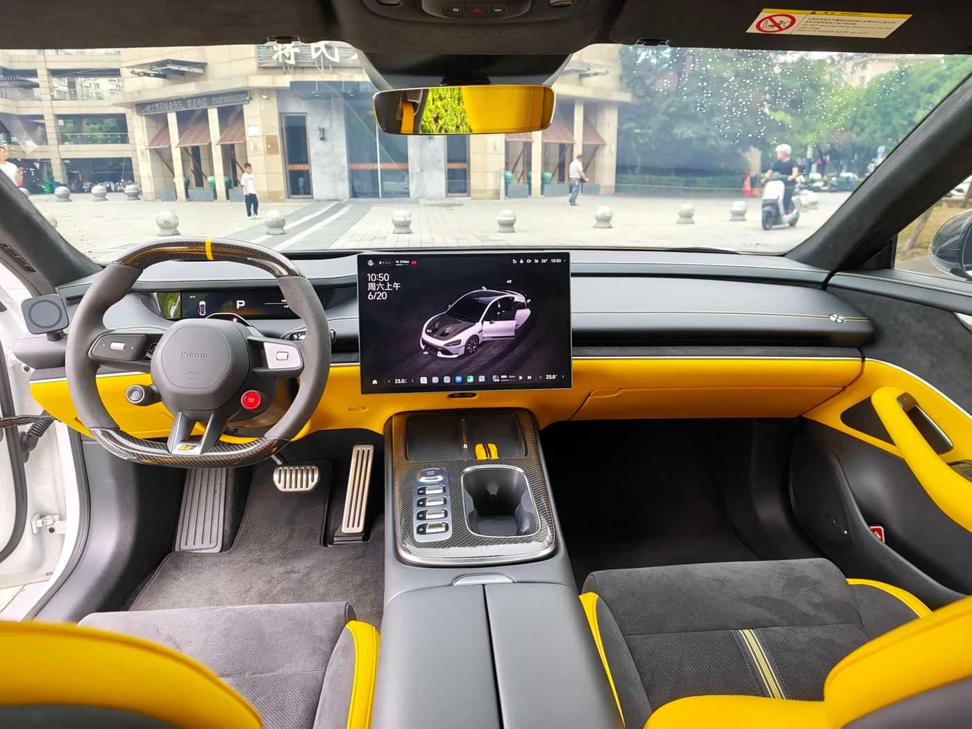 2025 Xiaomi Auto Xiaomi SU7 Ultra White, 17,000 km, China export – photo 18
