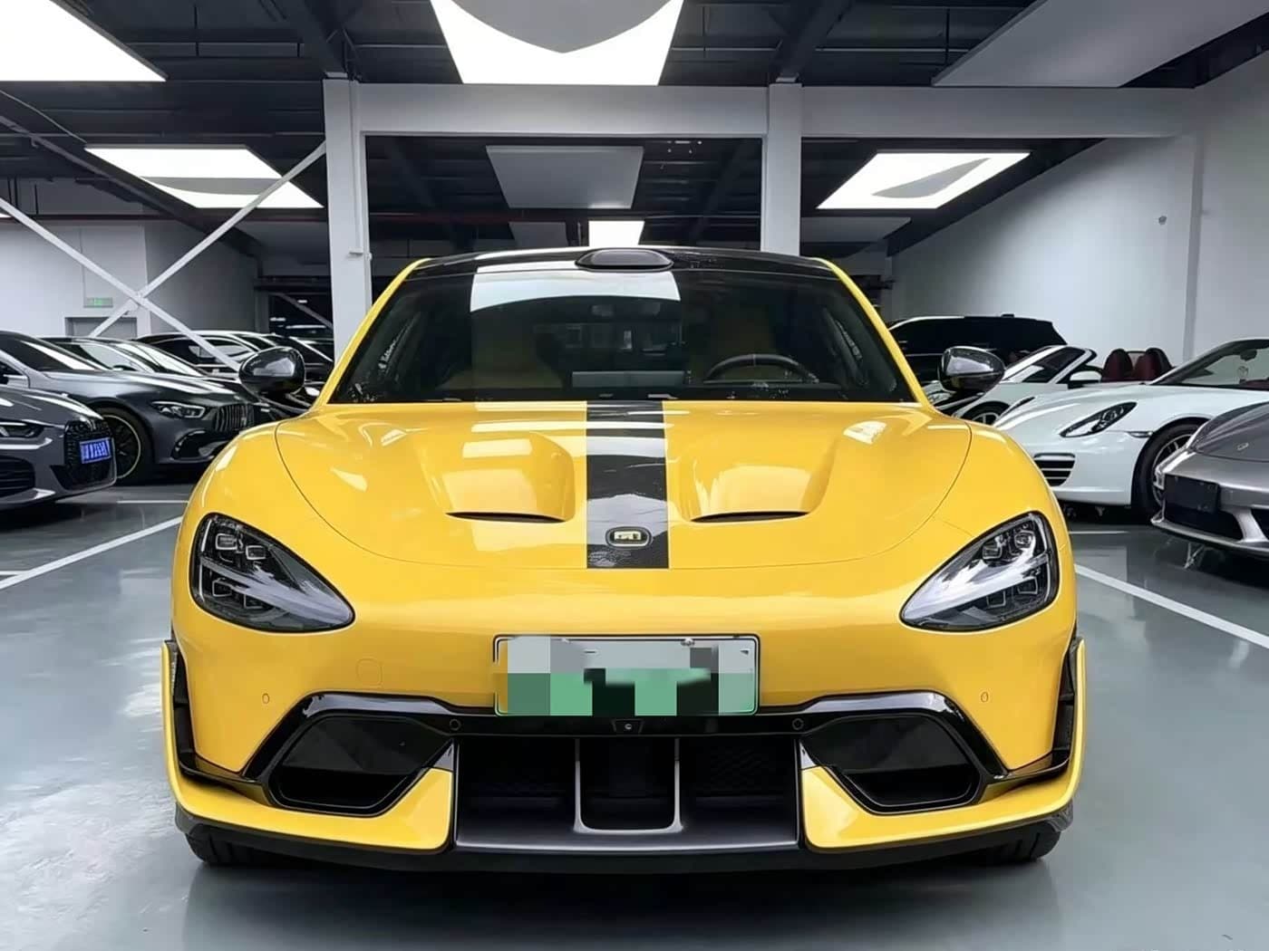 2025 Xiaomi Auto Xiaomi SU7 Ultra Yellow, 5,000 km, China export – photo 2