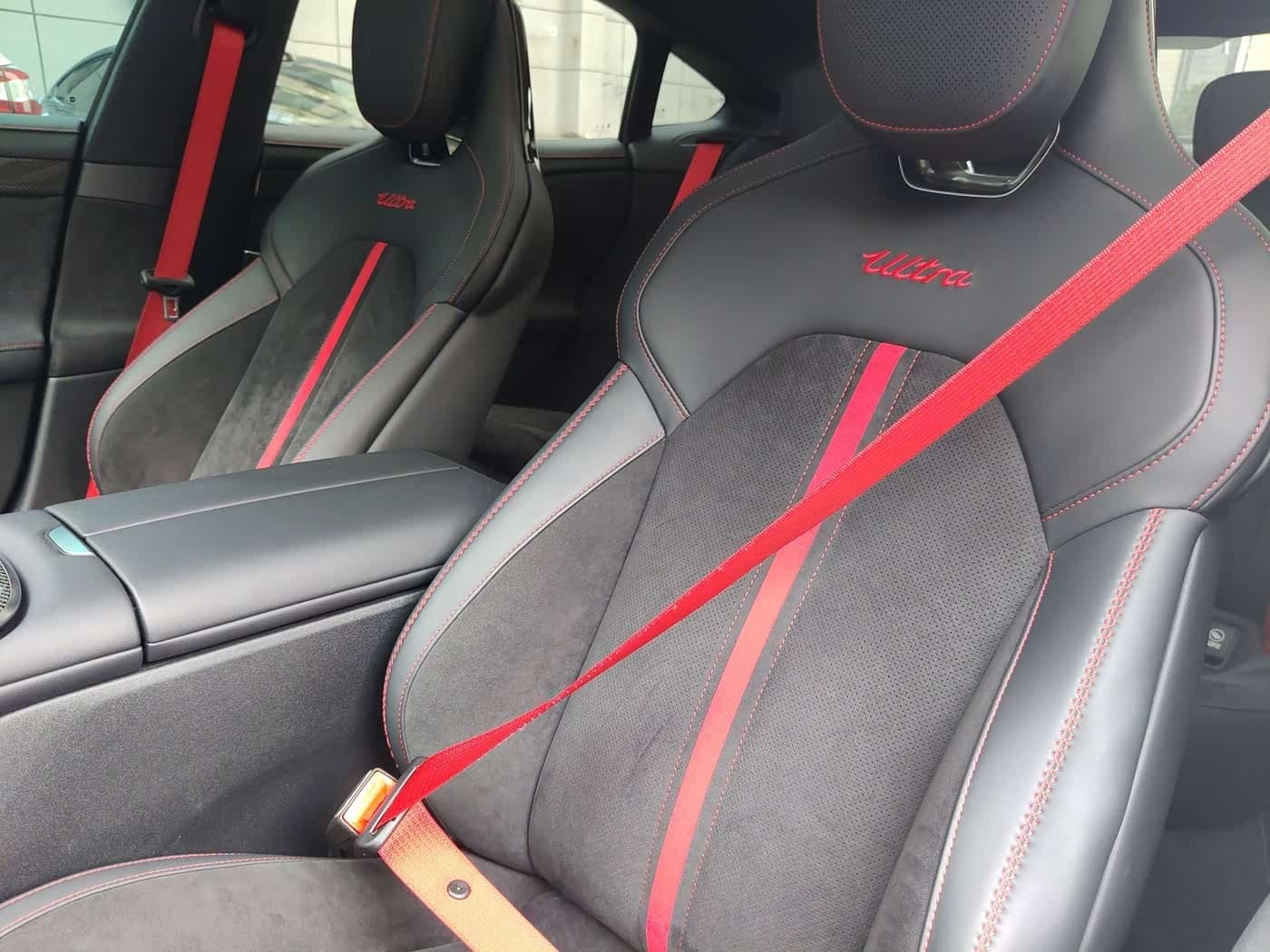 2025 Xiaomi Auto Xiaomi SU7 Ultra Green, 23,000 km, China export – photo 19