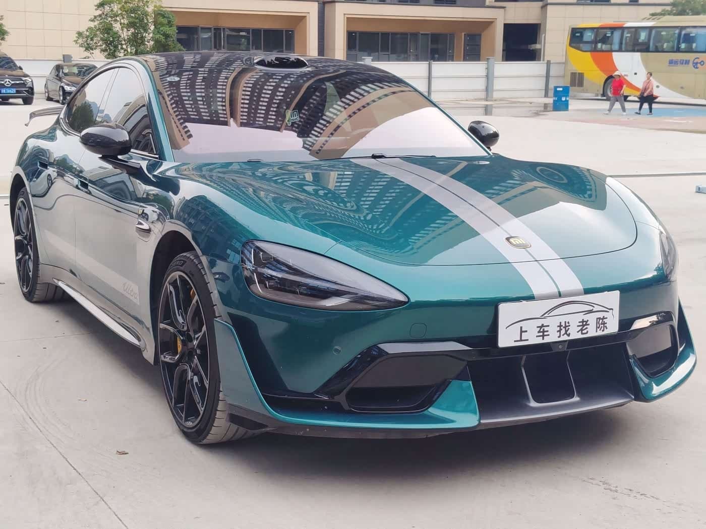 2025 Xiaomi Auto Xiaomi SU7 Ultra Green, 23,000 km, China export – photo 3