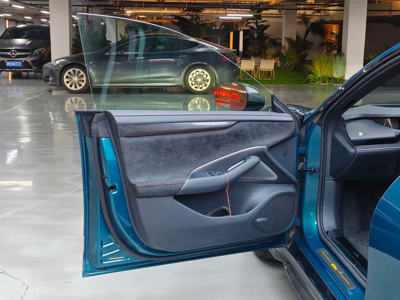 2025 Xiaomi Auto Xiaomi SU7 Ultra Green, 14,500 km, China export – photo 6