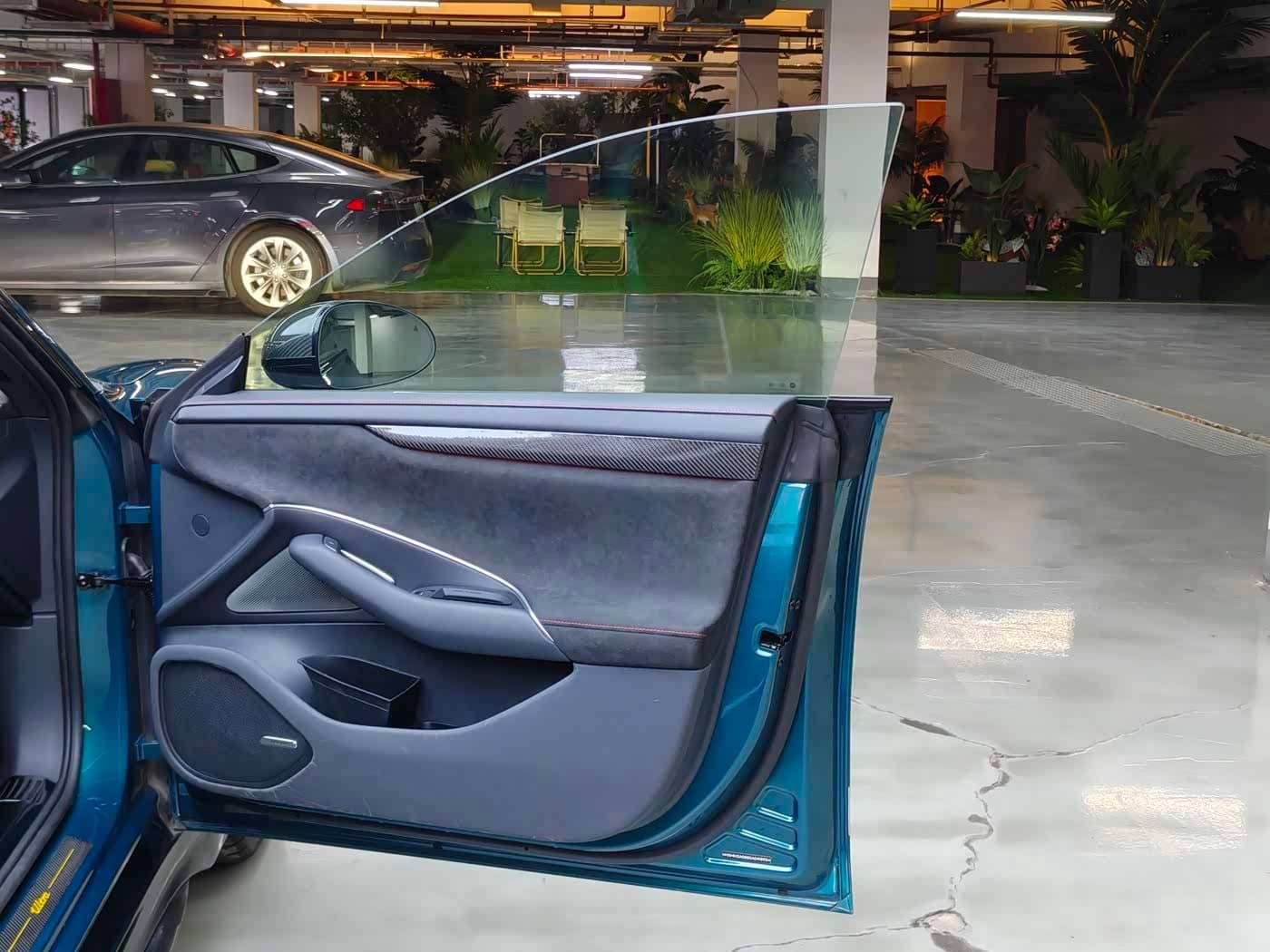 2025 Xiaomi Auto Xiaomi SU7 Ultra Green, 14,500 km, China export – photo 16