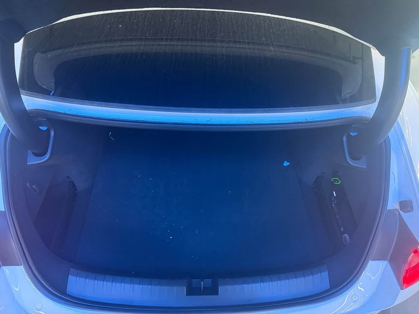 2025 Xiaomi Auto Xiaomi SU7 Ultra White, 10,000 km, China export – photo 6