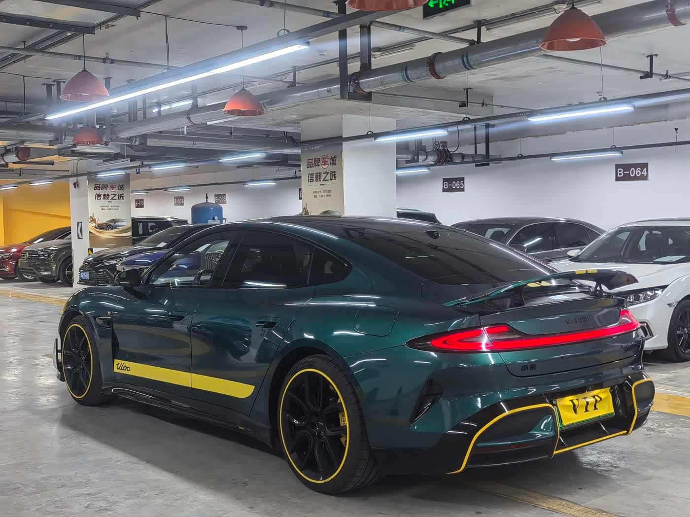 2025 Xiaomi Auto Xiaomi SU7 Ultra Green, 50,000 km, China export – photo 13