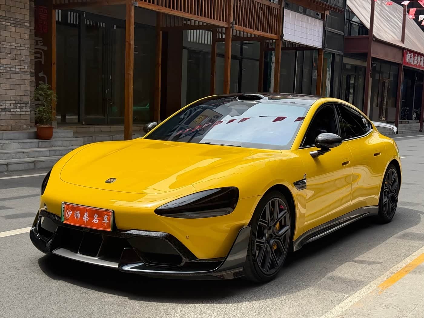 2025 Xiaomi Auto Xiaomi SU7 Ultra Yellow, 19,000 km, China export – photo 3