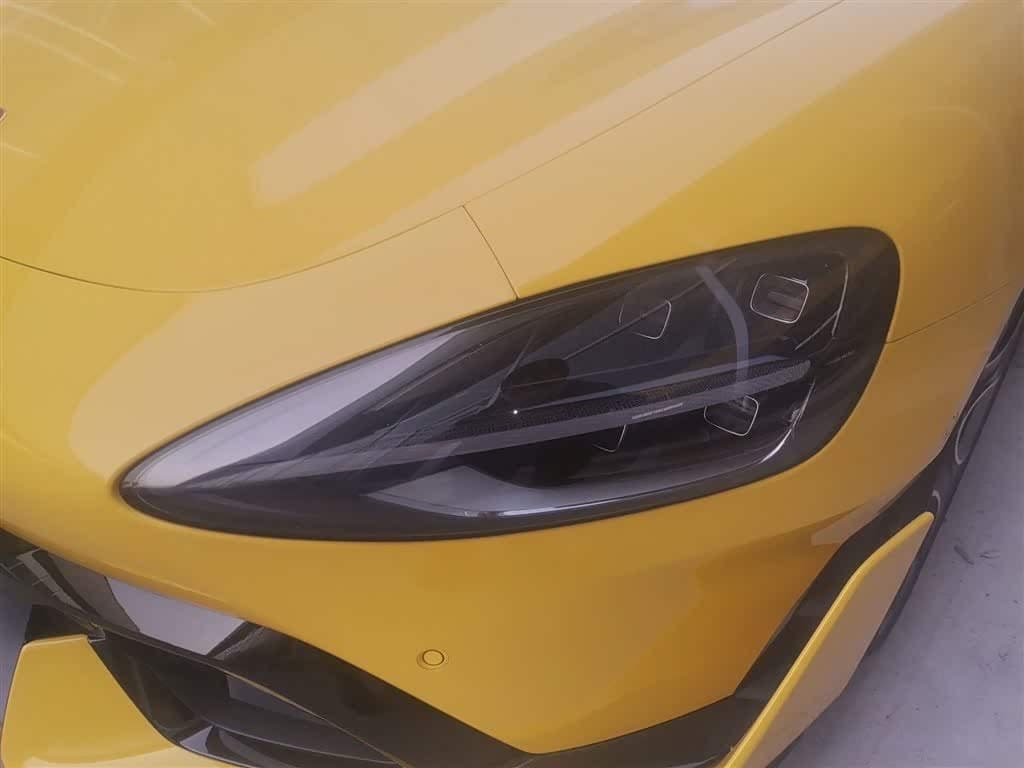 2025 Xiaomi Auto Xiaomi SU7 Ultra Yellow, 8,900 km, China export – photo 18