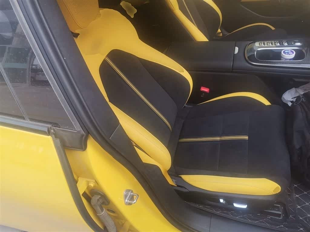2025 Xiaomi Auto Xiaomi SU7 Ultra Yellow, 8,900 km, China export – photo 20
