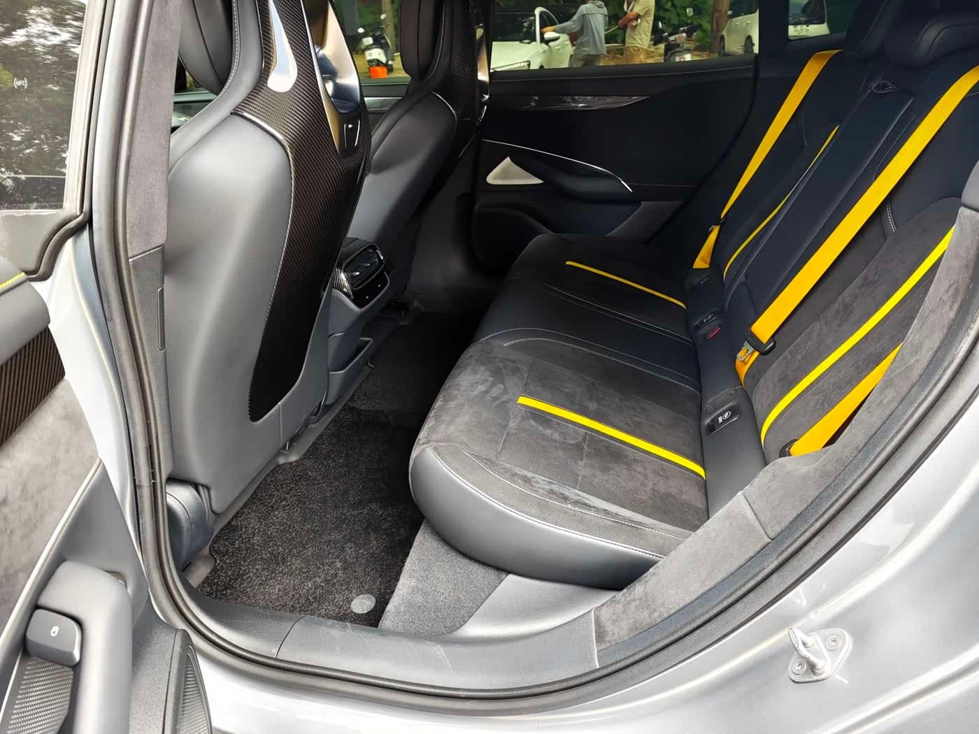 2025 Xiaomi Auto Xiaomi SU7 Ultra 银灰色, 38,000 km, China export – photo 11