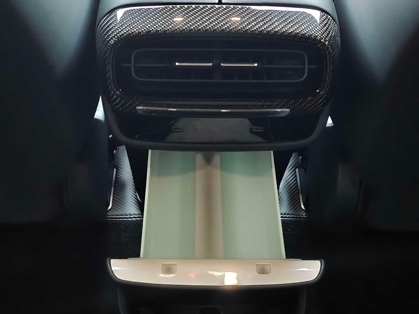 2025 Xiaomi Auto Xiaomi SU7 Ultra 银灰色, 3,900 km, China export – photo 10