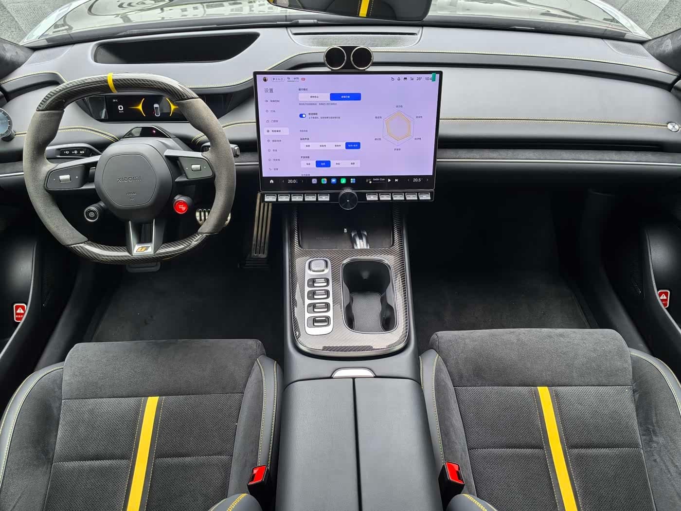 2025 Xiaomi Auto Xiaomi SU7 Ultra 银灰色, 13,000 km, China export – photo 2